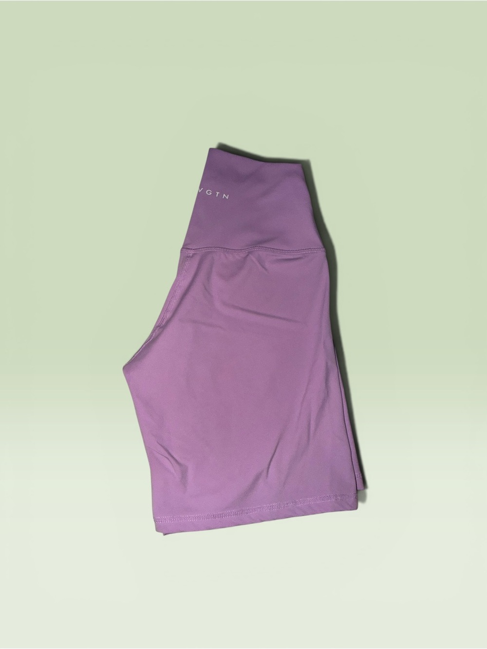 Lavender High-Waist shorts NVGTN